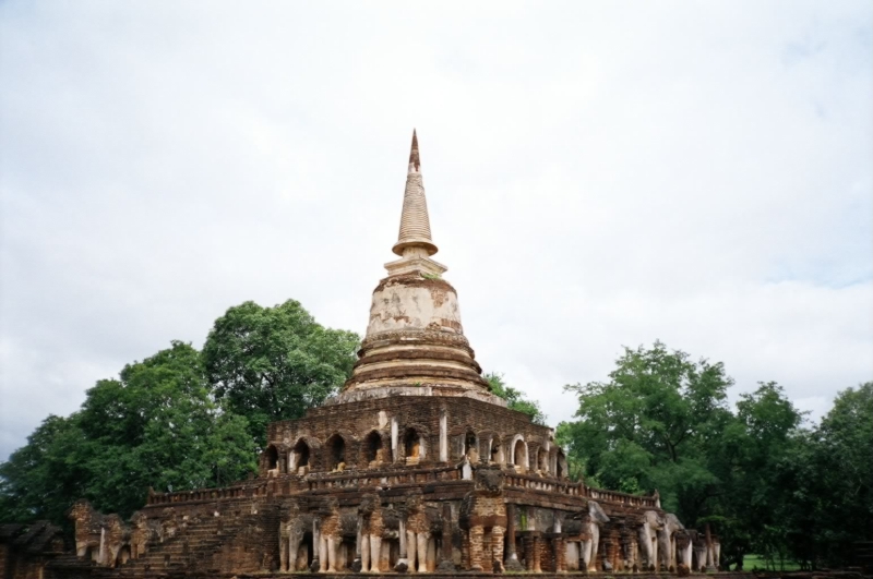 Wat Chang Lom,  Si Satchanalai, Thailand 