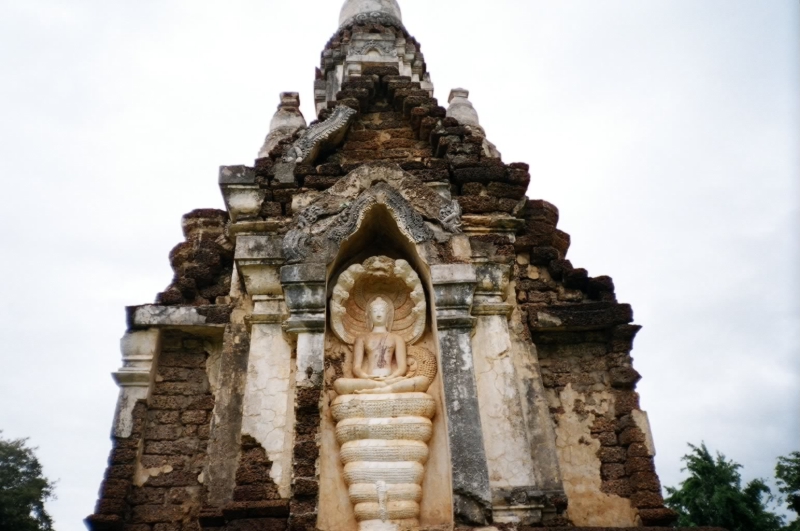 Wat Chedi Chet Thaeo, Si Satchanalai, Thailand 