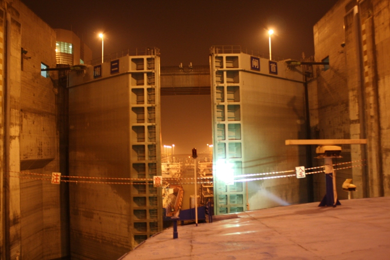 Three Gorges Dam Locks, The Yangtze