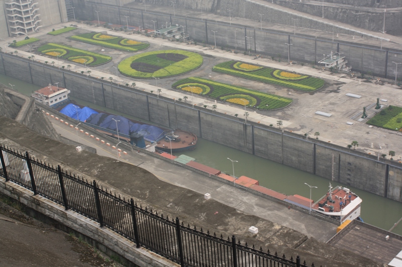 Three Gorges Dam Locks, The Yangtze