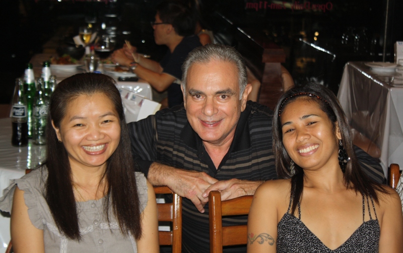 Noy, Jan, Nai, Birthday Party, Bangkok, 2010