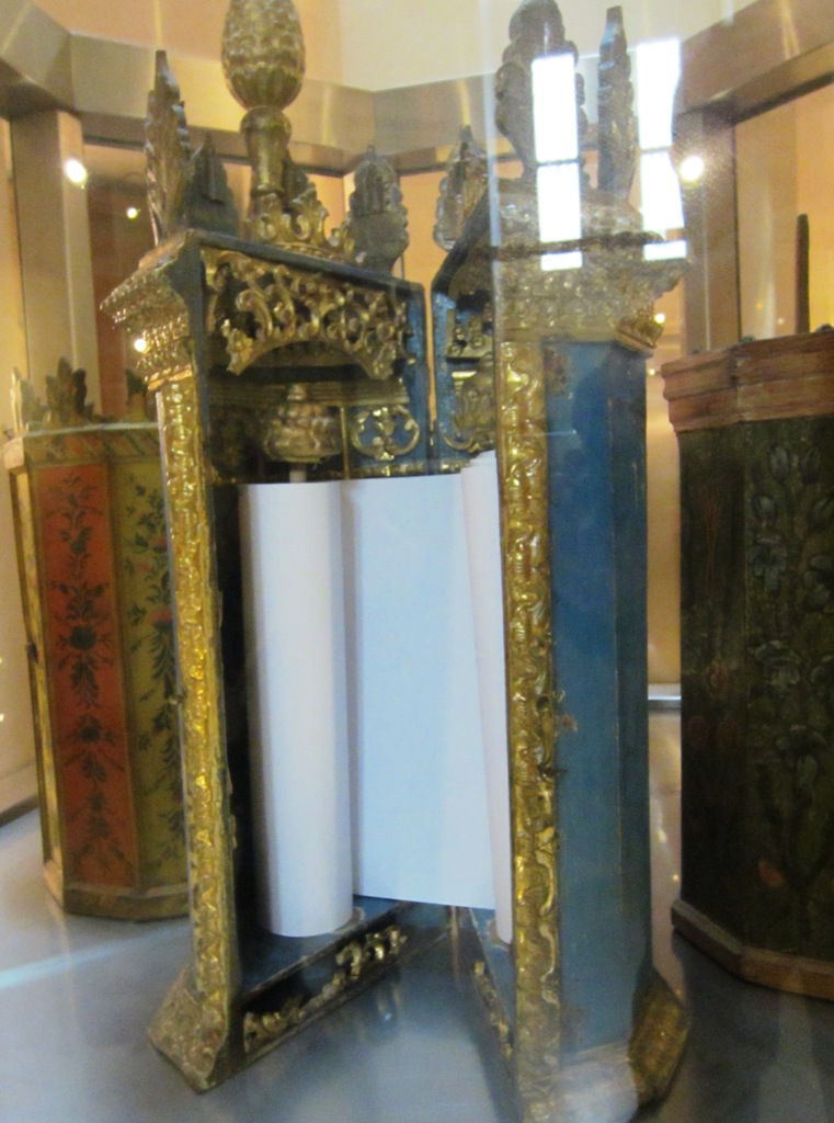Torah Schroll, Jewish Museum, Athens