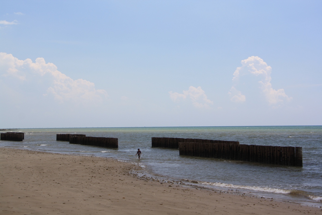 Makassar Strait, Balikpapan, East Kalimantan, Indonesia 