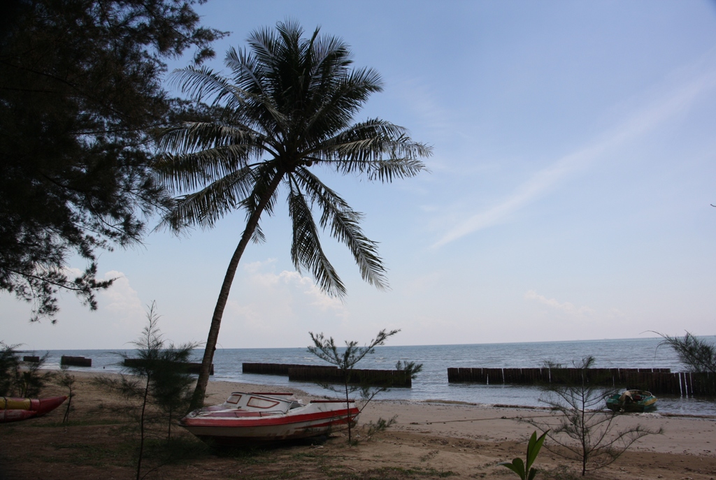 Makassar Strait, Balikpapan, East Kalimantan, Indonesia 