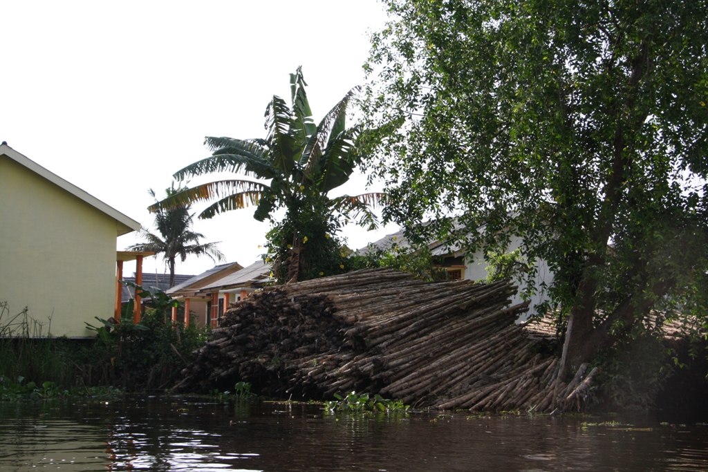 Canals, Banjarmasin, South Kalimantan, Indonesia 