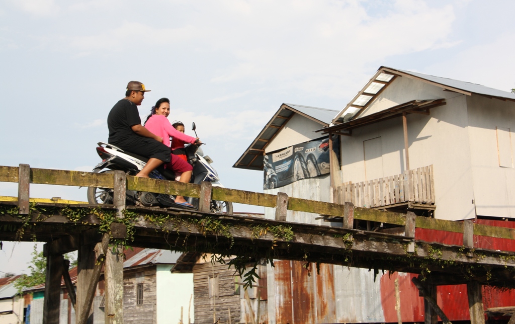 Canals, Banjarmasin, South Kalimantan, Indonesia 