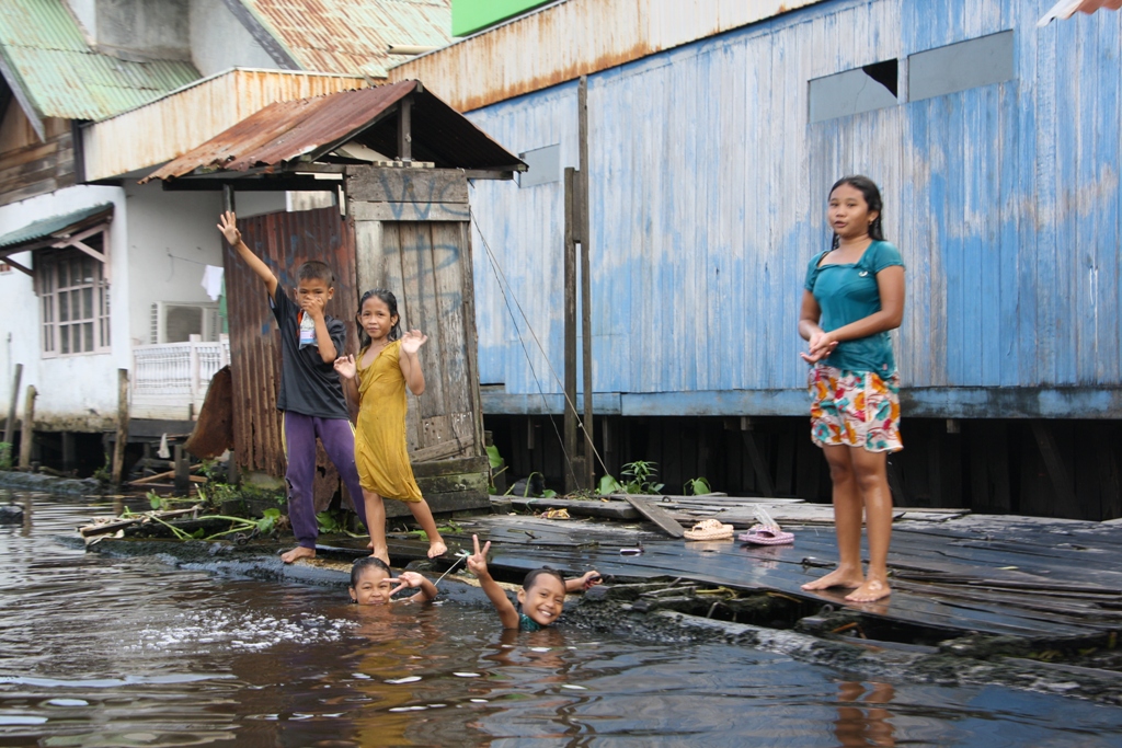 Canals, Banjarmasin, South Kalimantan, Indonesia 