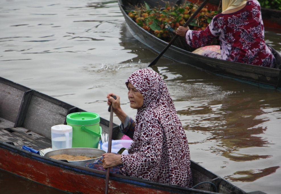 Floating Market, Banjarmasin, Kalimantan, Indonesia 