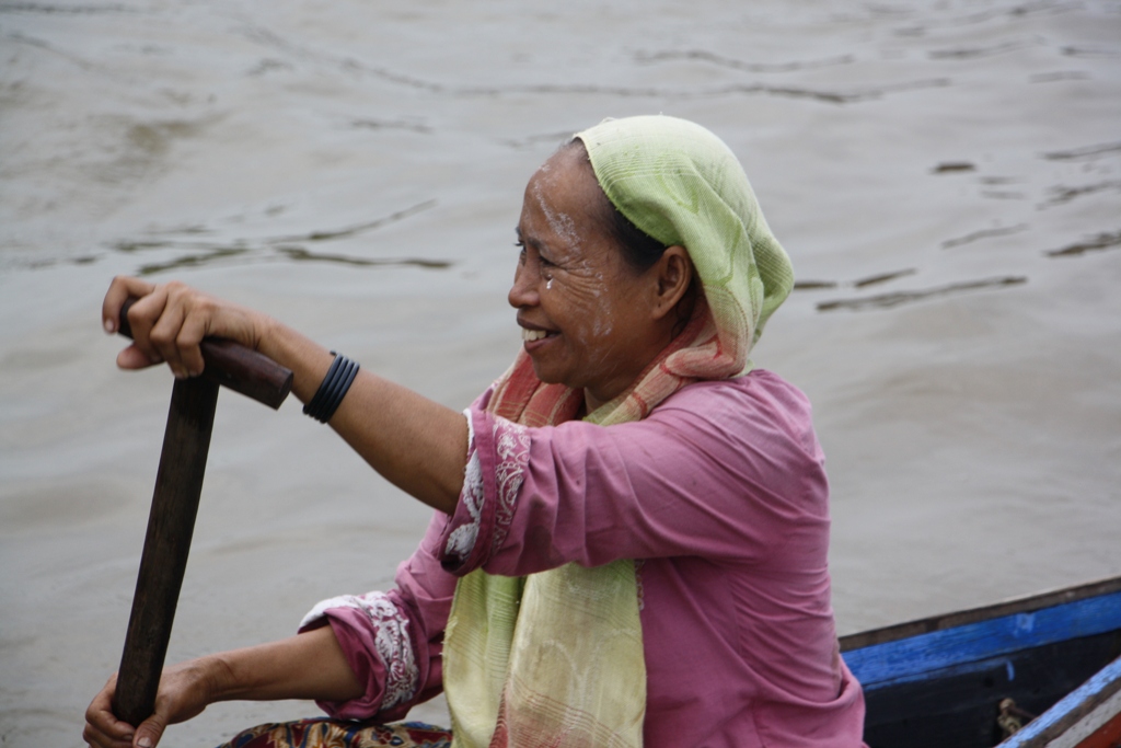 Floating Market, Banjarmasin, Kalimantan, Indonesia 