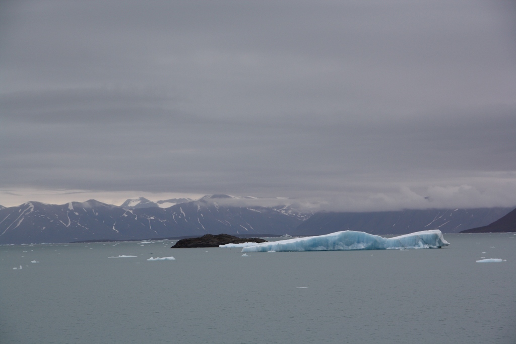 Svalbard, Above the Arctic Circle