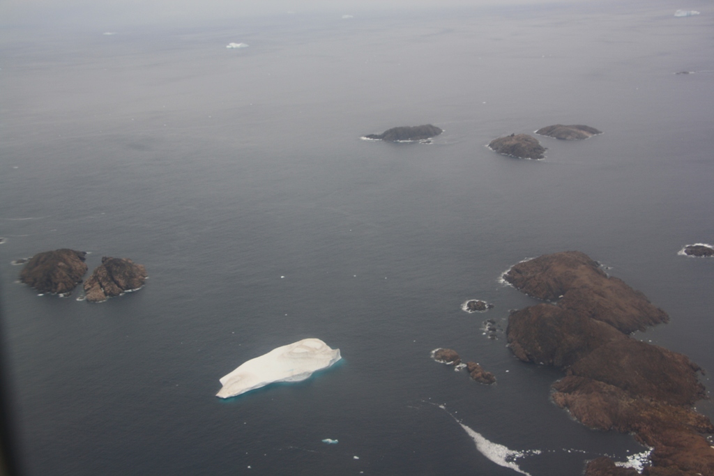 Flight to Greenland