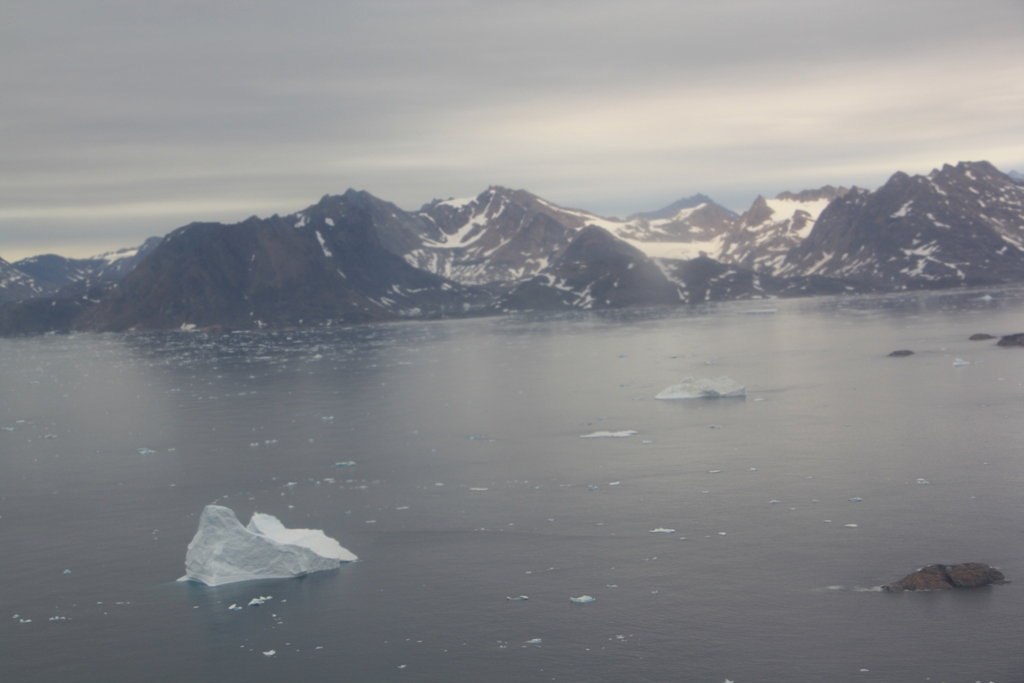 Flight to Greenland