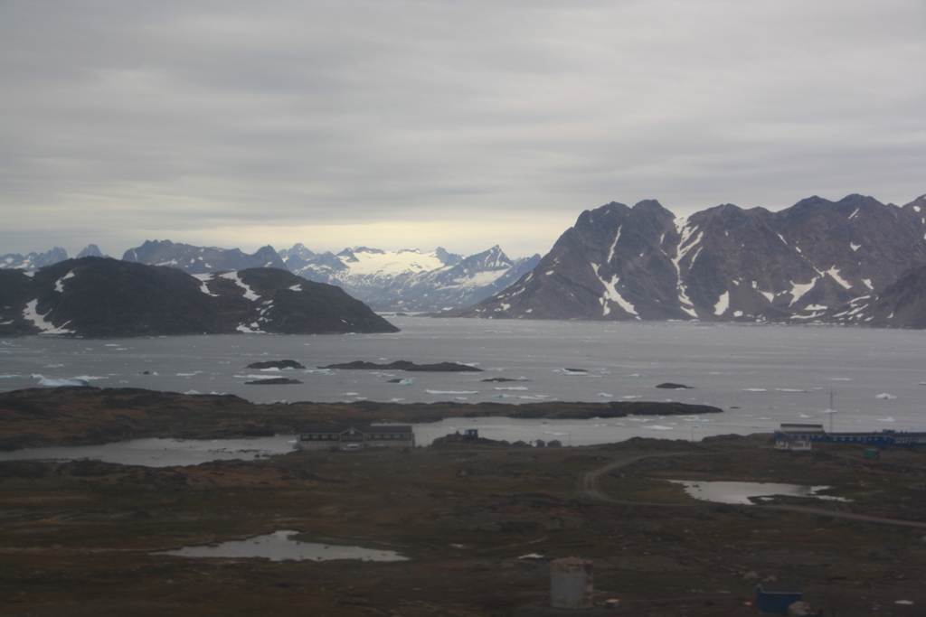 Flight to Greenland