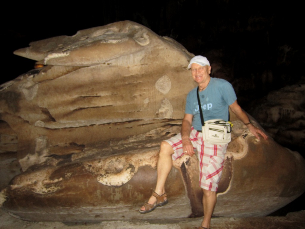  Phatat Cave, Kanchanaburi