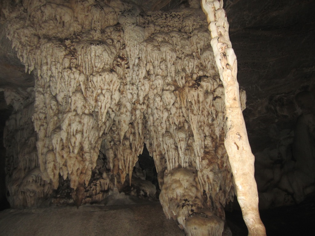  Phatat Cave, Kanchanaburi