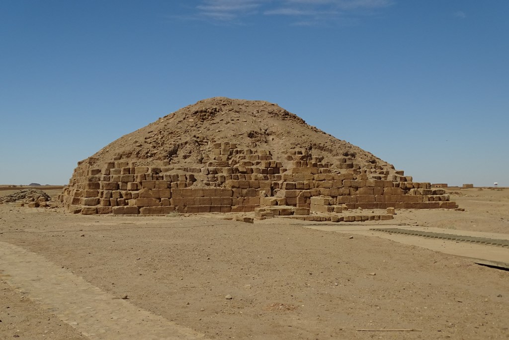 Pyramid? El-Kurru, Sudan