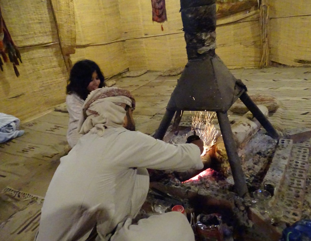 Tea Preparation, Bawiti, Bahariya Oasis, Western Desert, Egypt