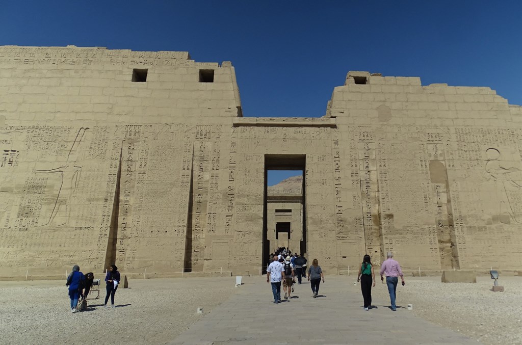 Mortuary Temple of Ramesses III, Medinet Habu, Luxor, Egypt