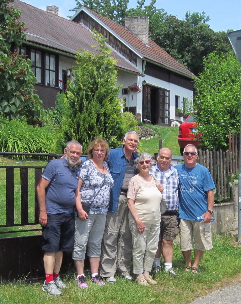 Cousins: Michal, Diana, Jan, Myriam, Jim, Ofer. Jiřice, Czech Republic
