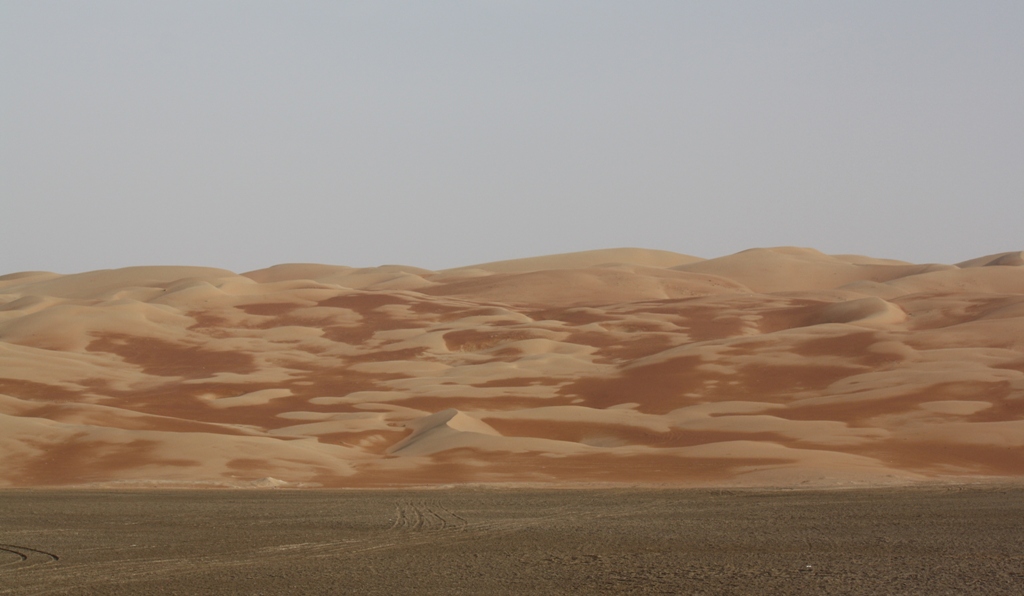 Moreeb Hill Sand Dunes, (Tal Mireb) Abu Dhabi, United Arab Emirates