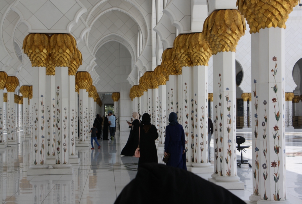 Sheikh Zayed Grand Mosque, Abu Dhabi, United Arab Emirates