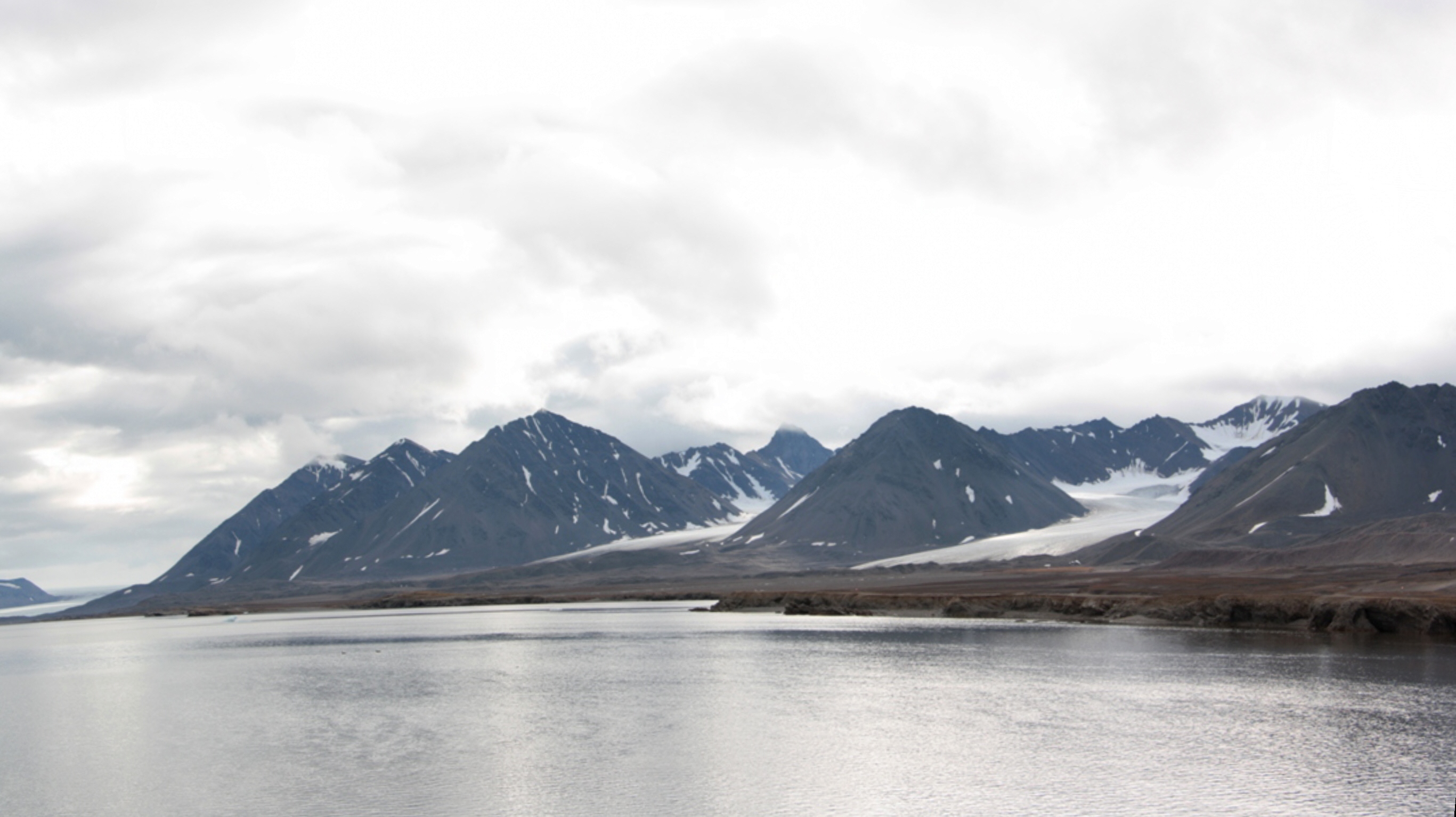 Svalbard, Above the Arctic Circle