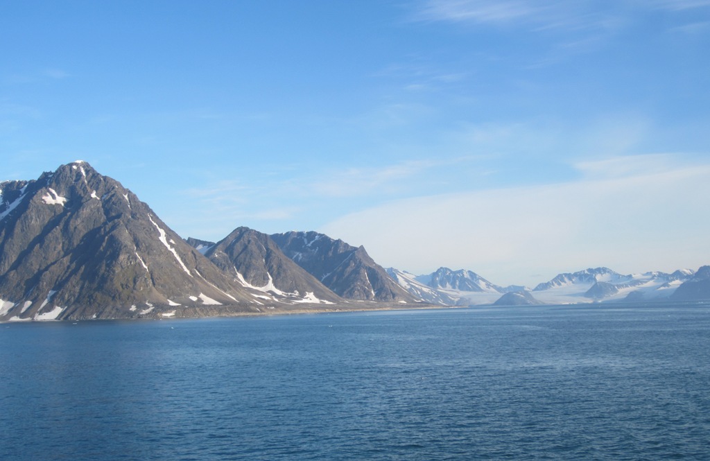 Searching in the Arctic Ocean